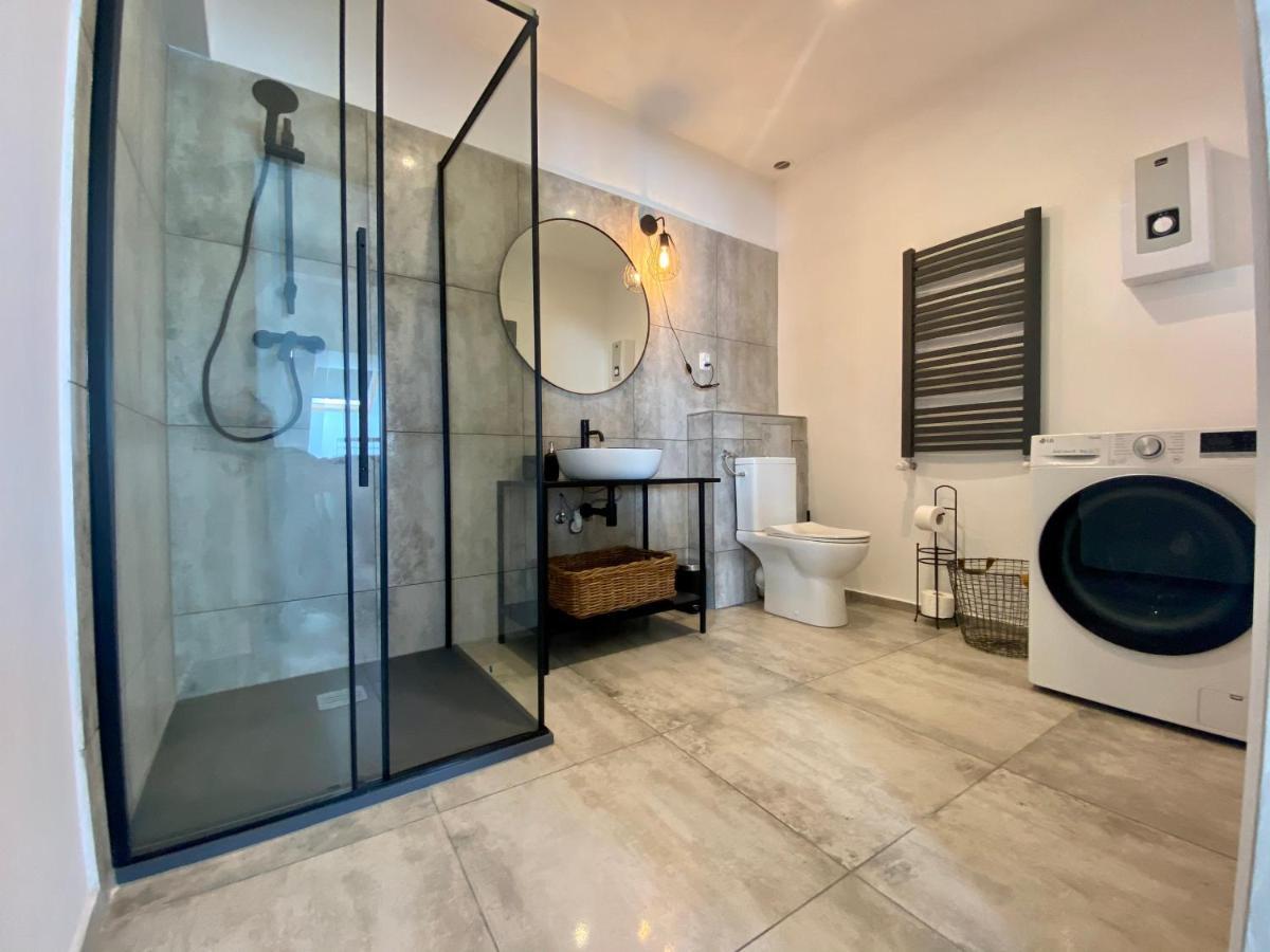 Apartament Hrabala 옐레니아구라 외부 사진