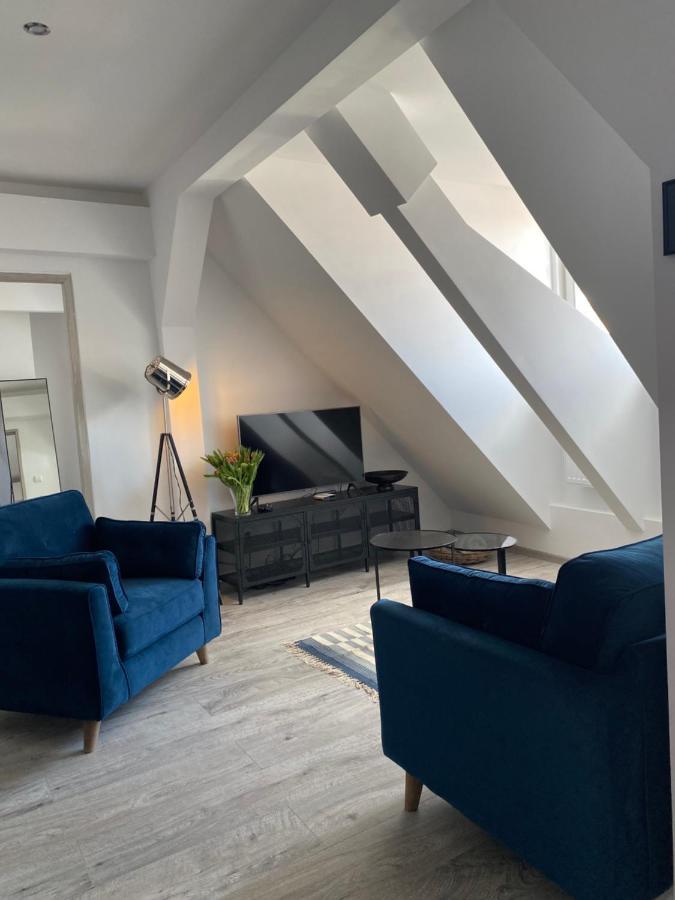 Apartament Hrabala 옐레니아구라 외부 사진
