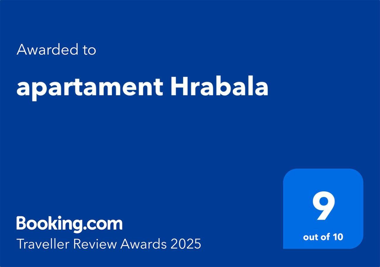 Apartament Hrabala 옐레니아구라 외부 사진